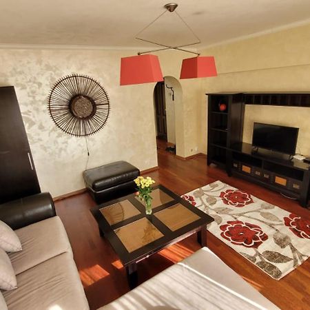 Downtown Top Apartments Bucarest Esterno foto