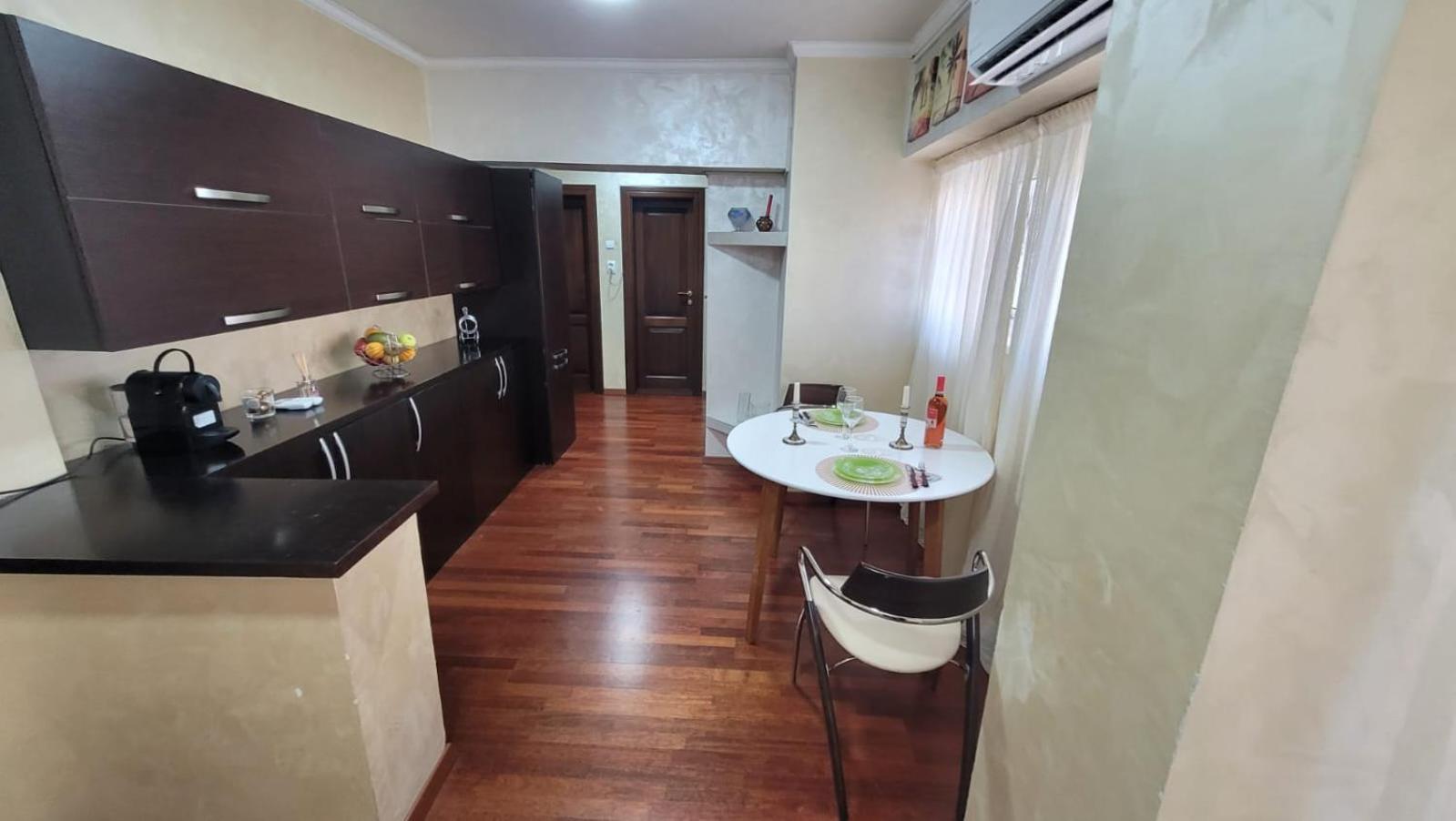Downtown Top Apartments Bucarest Esterno foto